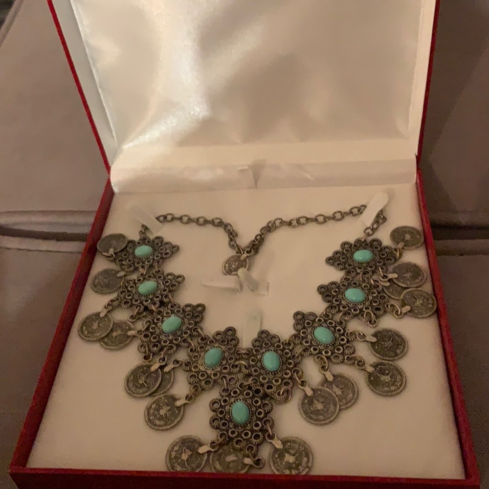 necklace from Algiers